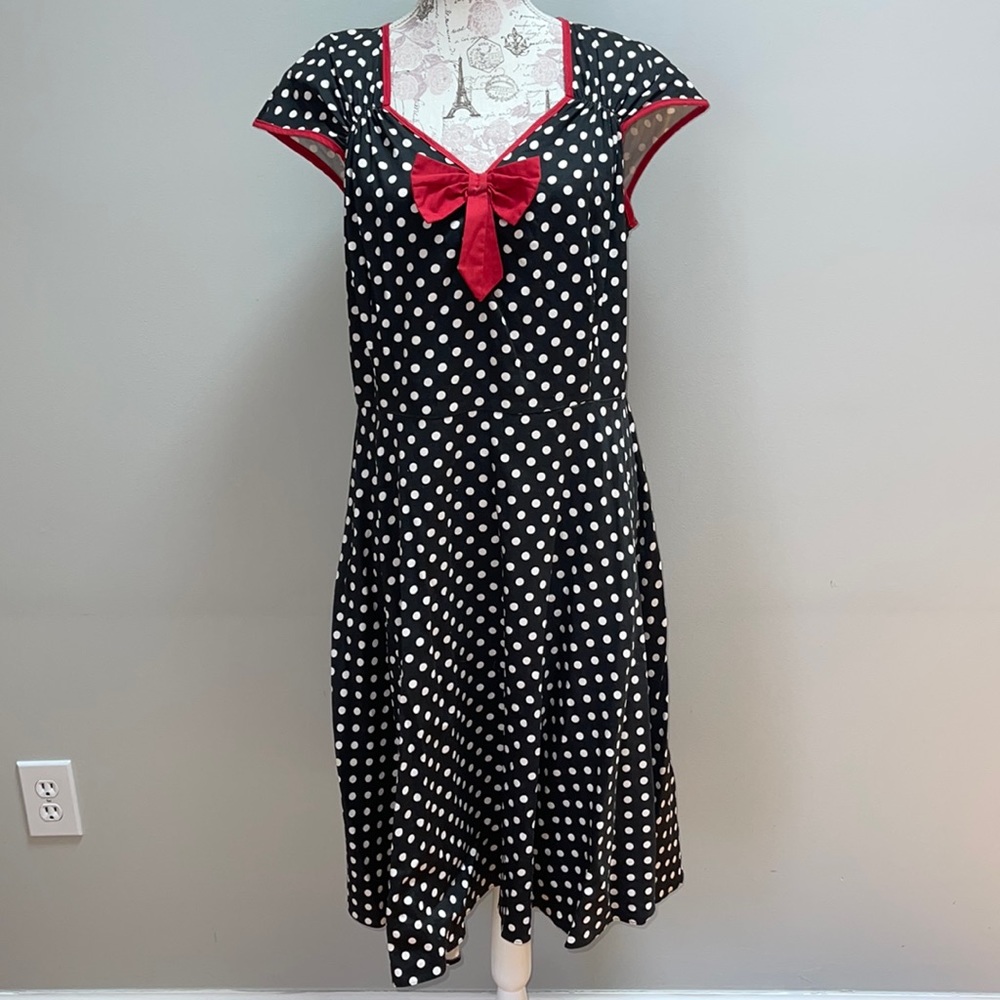 Lady Vintage Black Polkadot Pinkup Dress 20